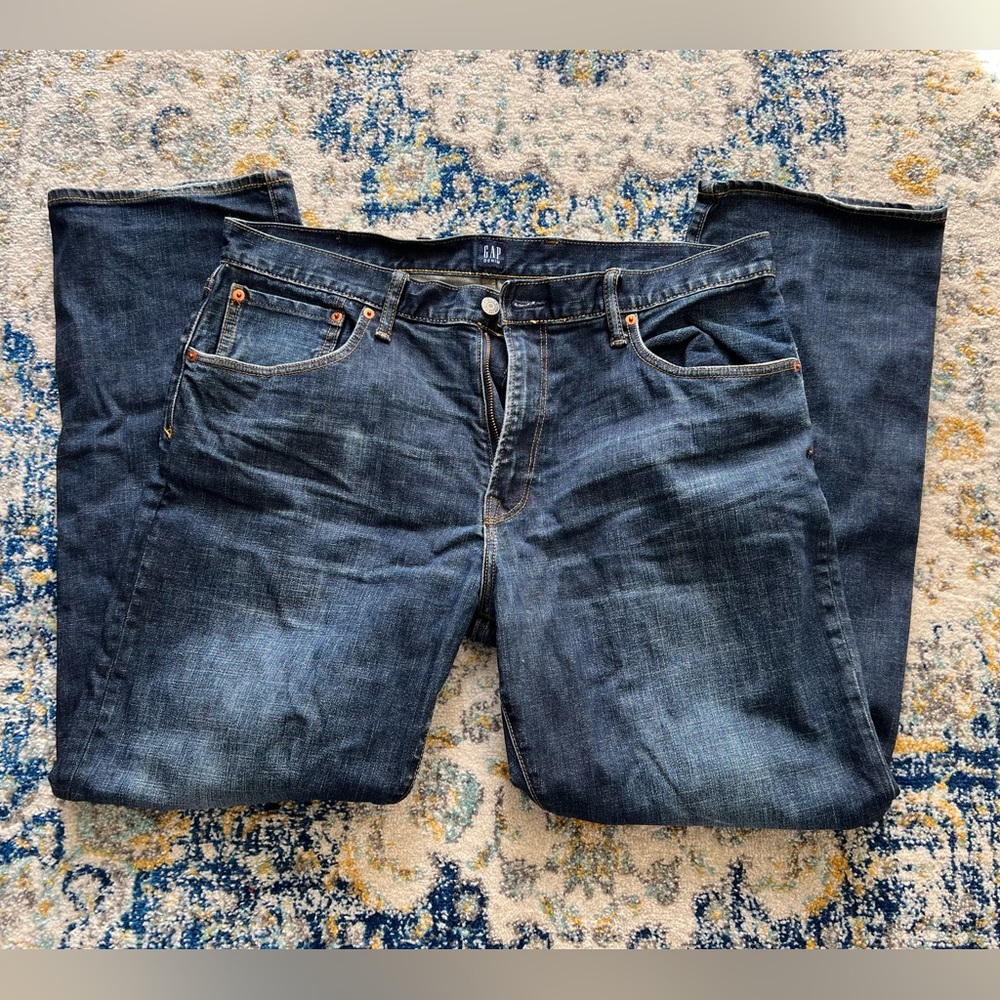 GAP Men’s Straight Fit Jeans - 36x30.